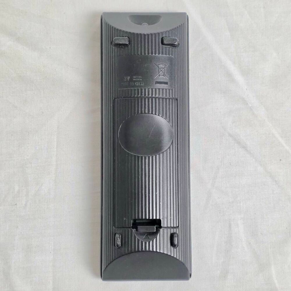 Sony DVD Remote Control RMT-D197A - Picture 3 of 10